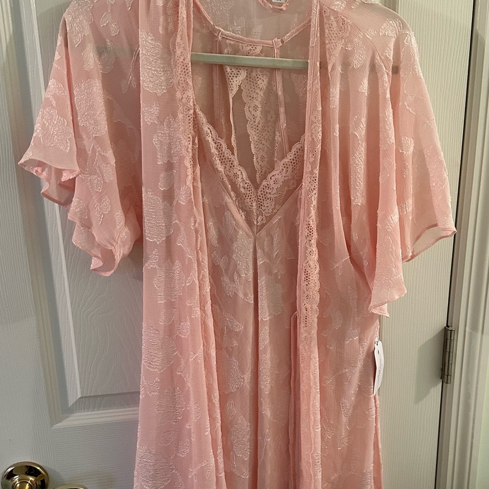 In Bloom Pink Robe and Nightie, Brand new with tags